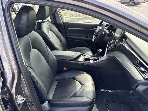 Used 2024 Toyota Camry XSE w/ Cold Weather Package FWD image 25