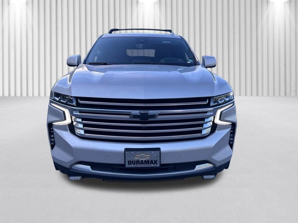 Used 2023 Chevrolet Suburban High Country w/ Max Trailering Package AWD/4WD image 2