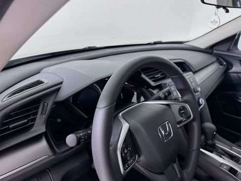 Used 2018 Honda Civic LX image 10