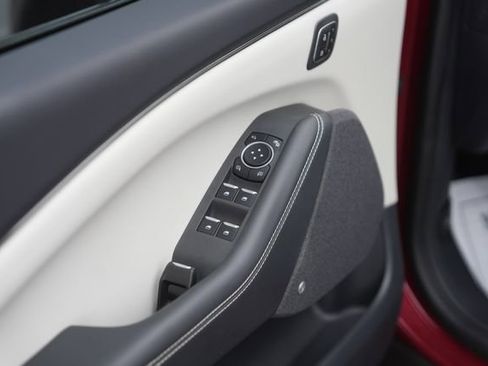 Used 2024 Ford Mustang Mach-E Premium image 28