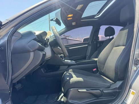 Used 2017 Honda Civic EX image 18
