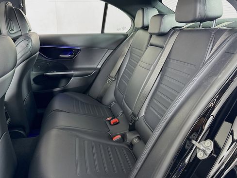 Certified 2023 Mercedes-Benz C 300 Sedan image 8