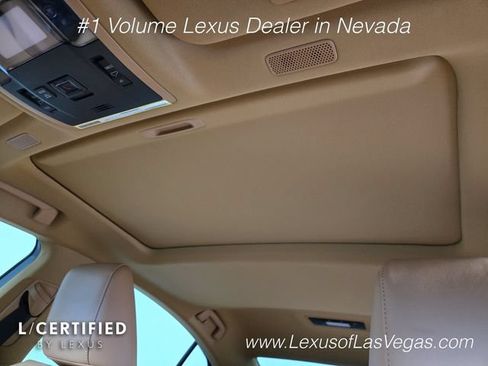 Used 2024 Lexus ES 300h w/ Accessory Package (Z1) FWD image 15