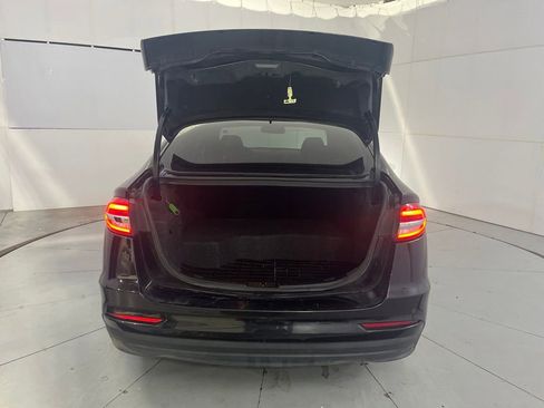Used 2019 Ford Fusion SE FWD image 13