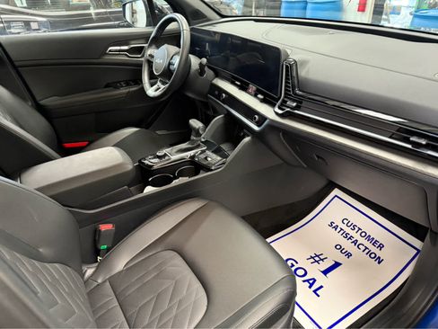 Used 2025 Kia Sportage X-Line image 31