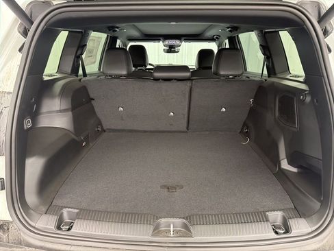 New 2026 Jeep Cherokee Limited image 8