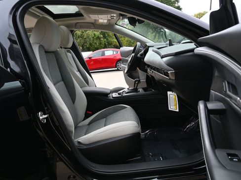 New 2026 MAZDA CX-30 AWD 2.5 S image 25