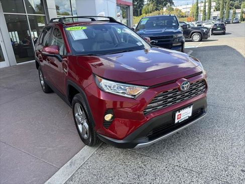 Certified 2021 Toyota RAV4 Limited w/ Limited Grade Weather Package AWD/4WD image 8