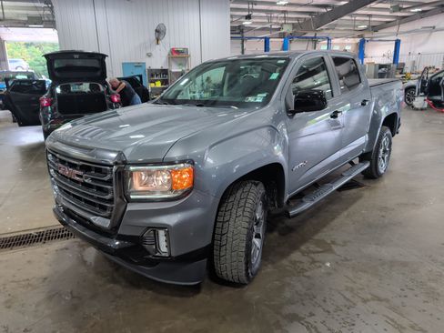 Used 2022 GMC Canyon AT4 w/ Trailering Package AWD/4WD image 6