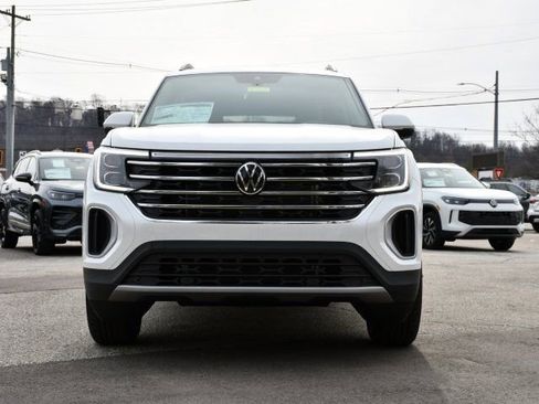 New 2026 Volkswagen Atlas SE AWD/4WD image 2