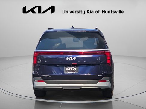 New 2026 Kia Carnival EX FWD image 10