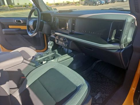Certified 2022 Ford Bronco 2-Door AWD/4WD image 13