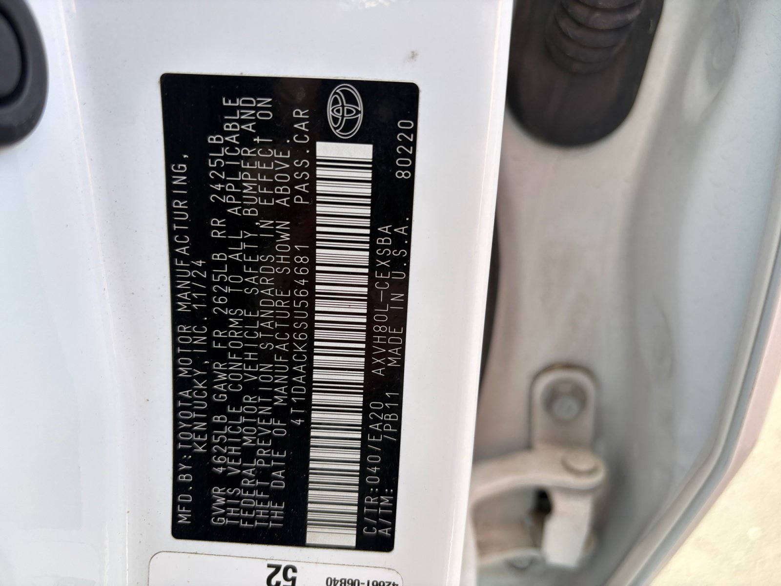 Used 2025 Toyota Camry SE FWD image 31
