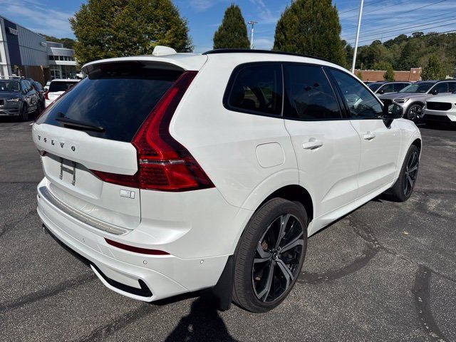 Used 2023 Volvo XC60 T8 Ultimate w/ Climate Package AWD/4WD image 5