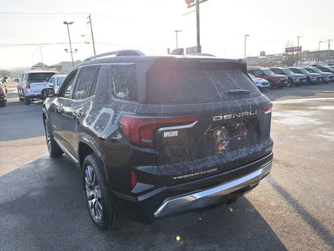 New 2026 GMC Terrain Denali w/ LPO, Floor Liner Package AWD/4WD image 8