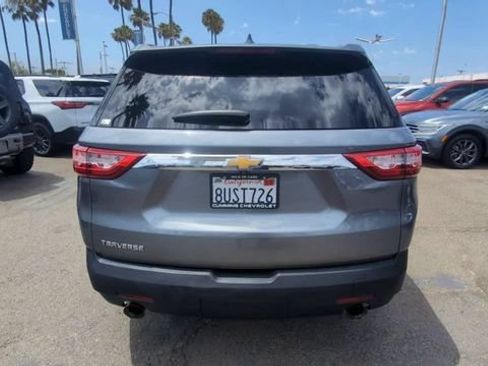 Certified 2021 Chevrolet Traverse LS FWD image 7