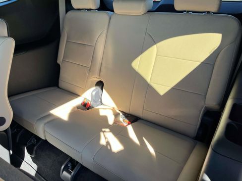 New 2026 Buick Enclave Preferred w/ Power Package AWD/4WD image 20