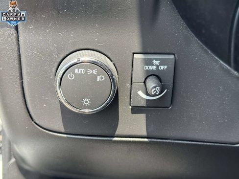 Used 2025 Chevrolet Express 2500 w/ Driver Convenience Package RWD image 18