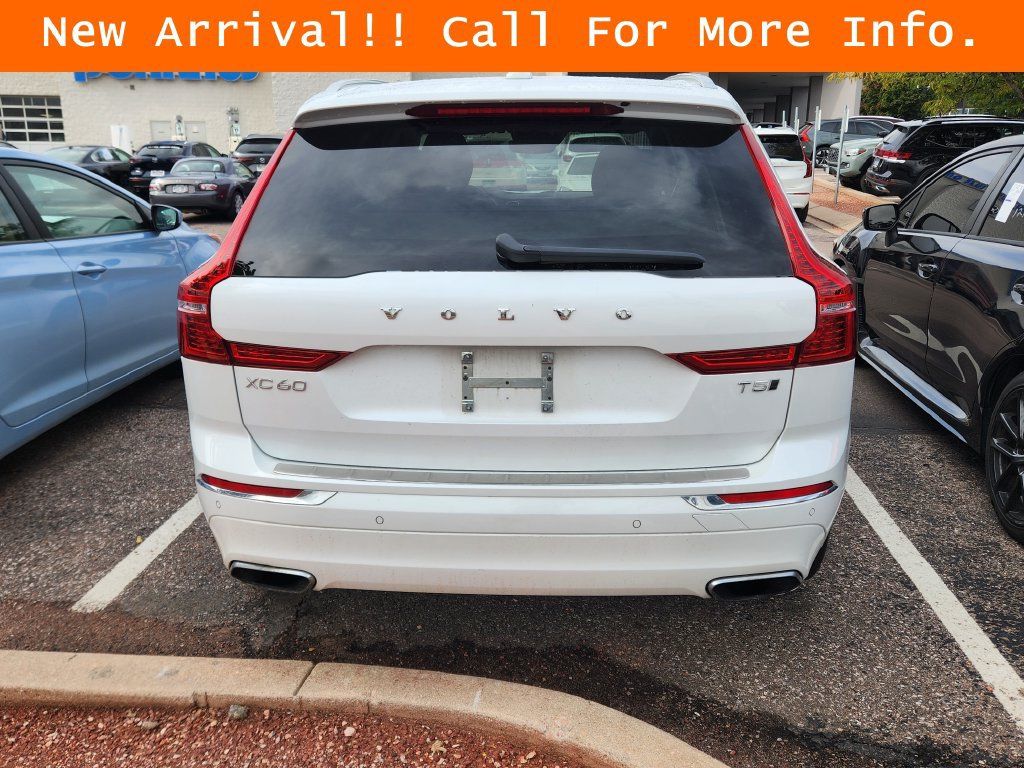 Used 2021 Volvo XC60 T5 Inscription w/ Climate Package AWD/4WD image 9