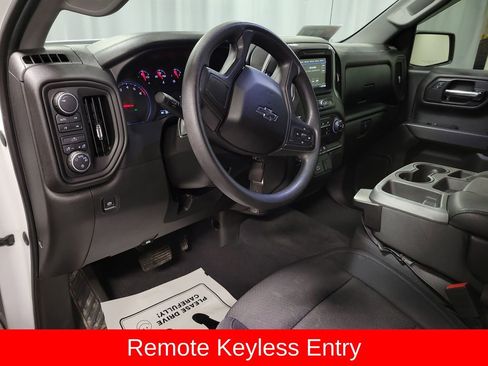 Used 2019 Chevrolet Silverado 1500 Custom Trail Boss w/ Custom Convenience Package image 14