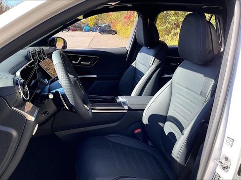 New 2026 Mercedes-Benz GLC 43 AMG 4MATIC image 9