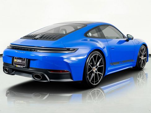 Used 2026 Porsche 911 Carrera T image 11