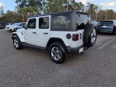 Used 2020 Jeep Wrangler Unlimited Sahara w/ Safety Group image 6