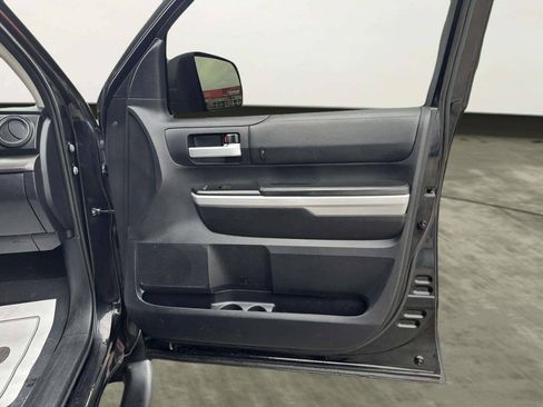 Used 2020 Toyota Tundra SR5 AWD/4WD image 22
