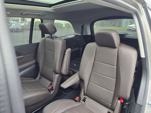 Used 2023 Mercedes-Benz GLS 450 4MATIC image 19