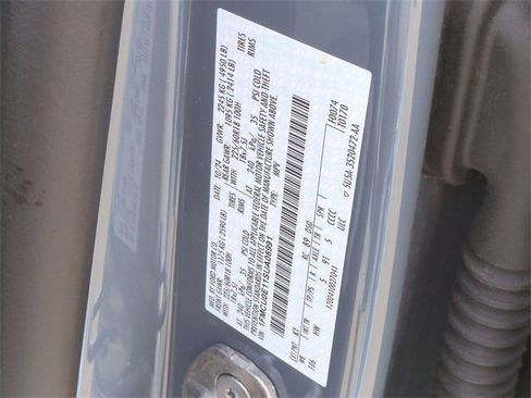 Used 2025 Ford Escape SE w/ Class II Trailer Tow Package image 38