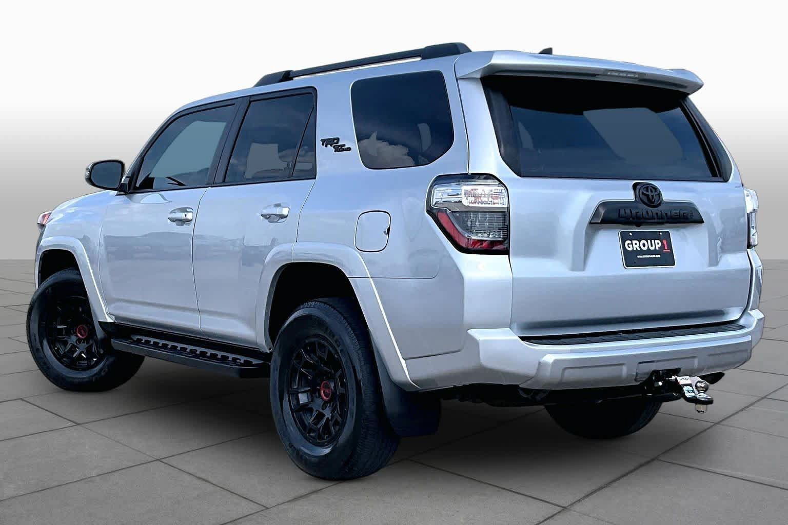 Used 2022 Toyota 4Runner TRD Off-Road Premium w/ TRD Black Wheel Package (TMS) AWD/4WD image 11