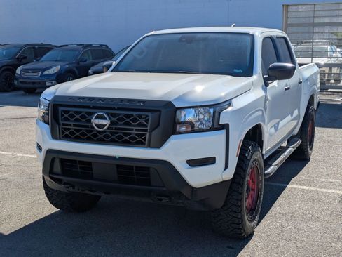 Used 2022 Nissan Frontier S AWD/4WD image 10