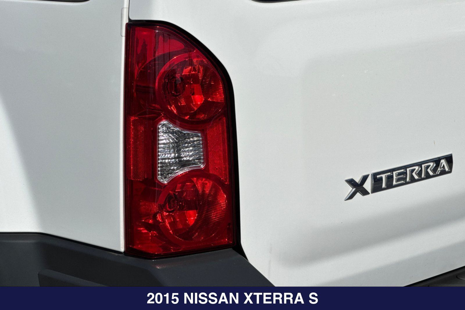 Used 2015 Nissan Xterra S RWD image 26