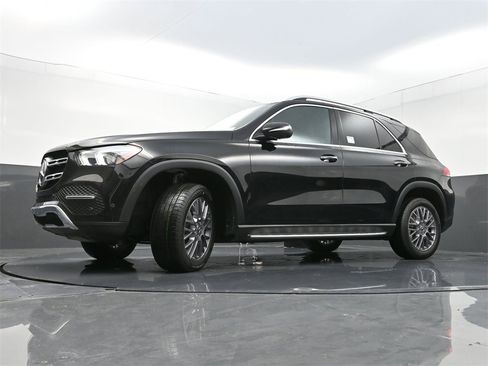 Used 2022 Mercedes-Benz GLE 350 4MATIC w/ Premium Package image 30