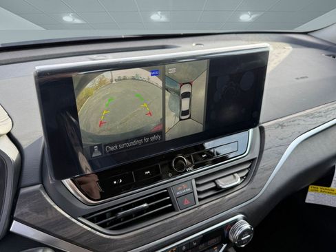 New 2025 Nissan Altima 2.5 SL image 28