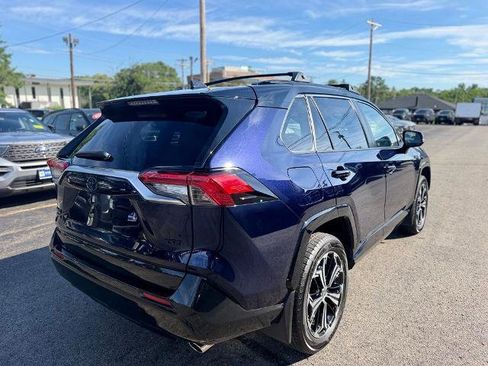 Used 2024 Toyota RAV4 XSE w/ Weather Package AWD/4WD image 8