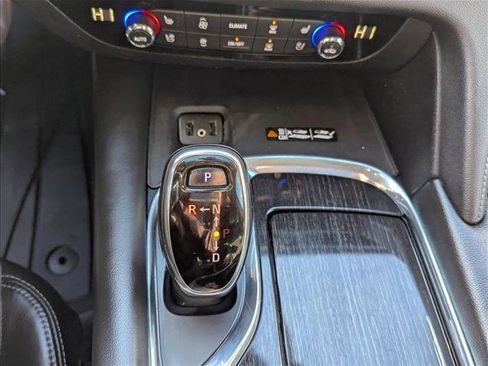 Used 2019 Buick Enclave Avenir w/ Avenir Technology Package image 8