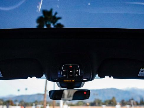 Used 2023 Audi SQ7 Prestige w/ Prestige Package image 17