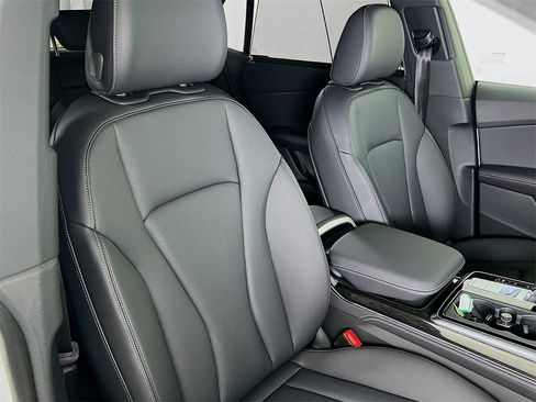 New 2026 Audi Q8 Premium Plus image 28