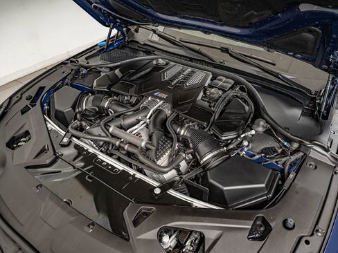 Used 2025 BMW M8 Competition AWD/4WD image 50