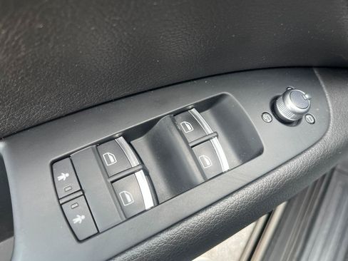 Used 2015 Audi Q7 TDI Premium Plus AWD/4WD image 25
