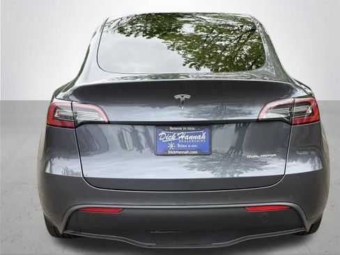 Used 2022 Tesla Model Y Long Range AWD/4WD image 7