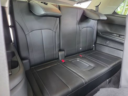Used 2026 INFINITI QX60 Luxe w/ Cargo Package FWD image 23
