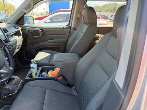 Used 2013 Honda Ridgeline Sport image 3