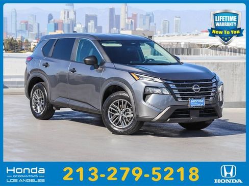 Used 2024 Nissan Rogue S FWD image 1