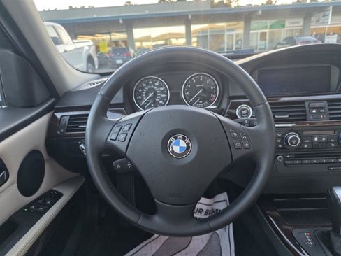 Used 2011 BMW 328i Sedan image 17