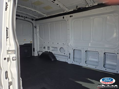 New 2026 Ford Transit 250 Base image 9