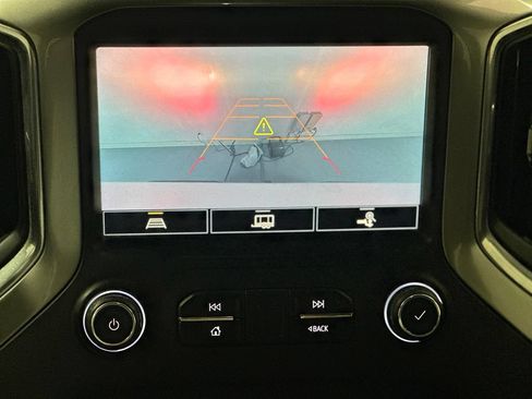 Used 2021 Chevrolet Silverado 1500 LTZ AWD/4WD image 6