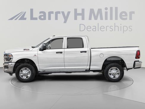 New 2027 RAM 2500 Tradesman AWD/4WD image 3