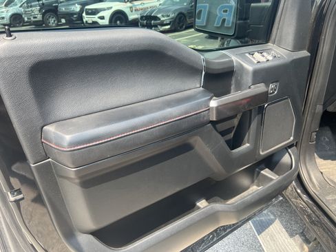 Used 2020 Ford F150 Lariat w/ Equipment Group 502A Luxury AWD/4WD image 8
